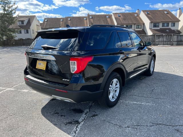 Certified 2022 Ford Explorer XLT w/ Equipment Group 202A image 8