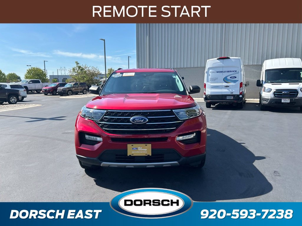 Certified 2022 Ford Explorer XLT w/ Equipment Group 202A AWD/4WD image 2