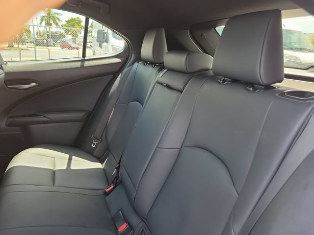 Used 2024 Lexus UX 250h F Sport FWD image 10