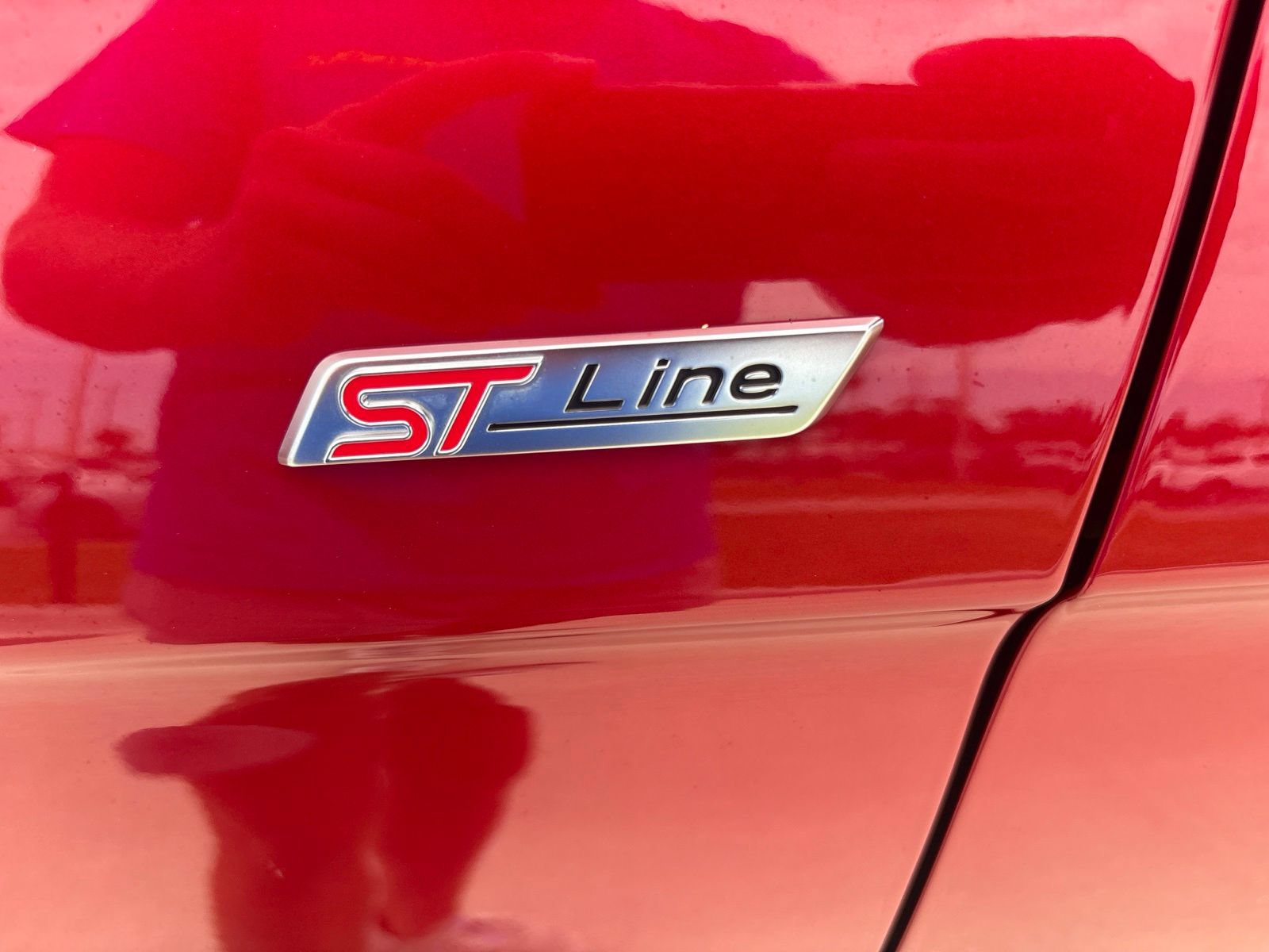 Certified 2024 Ford Edge ST-Line AWD/4WD image 14