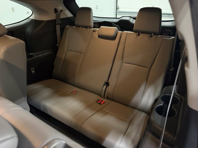Used 2023 Toyota Highlander XLE FWD image 33