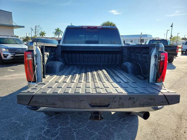 Used 2025 GMC Sierra 2500 Denali w/ Technology Package image 12