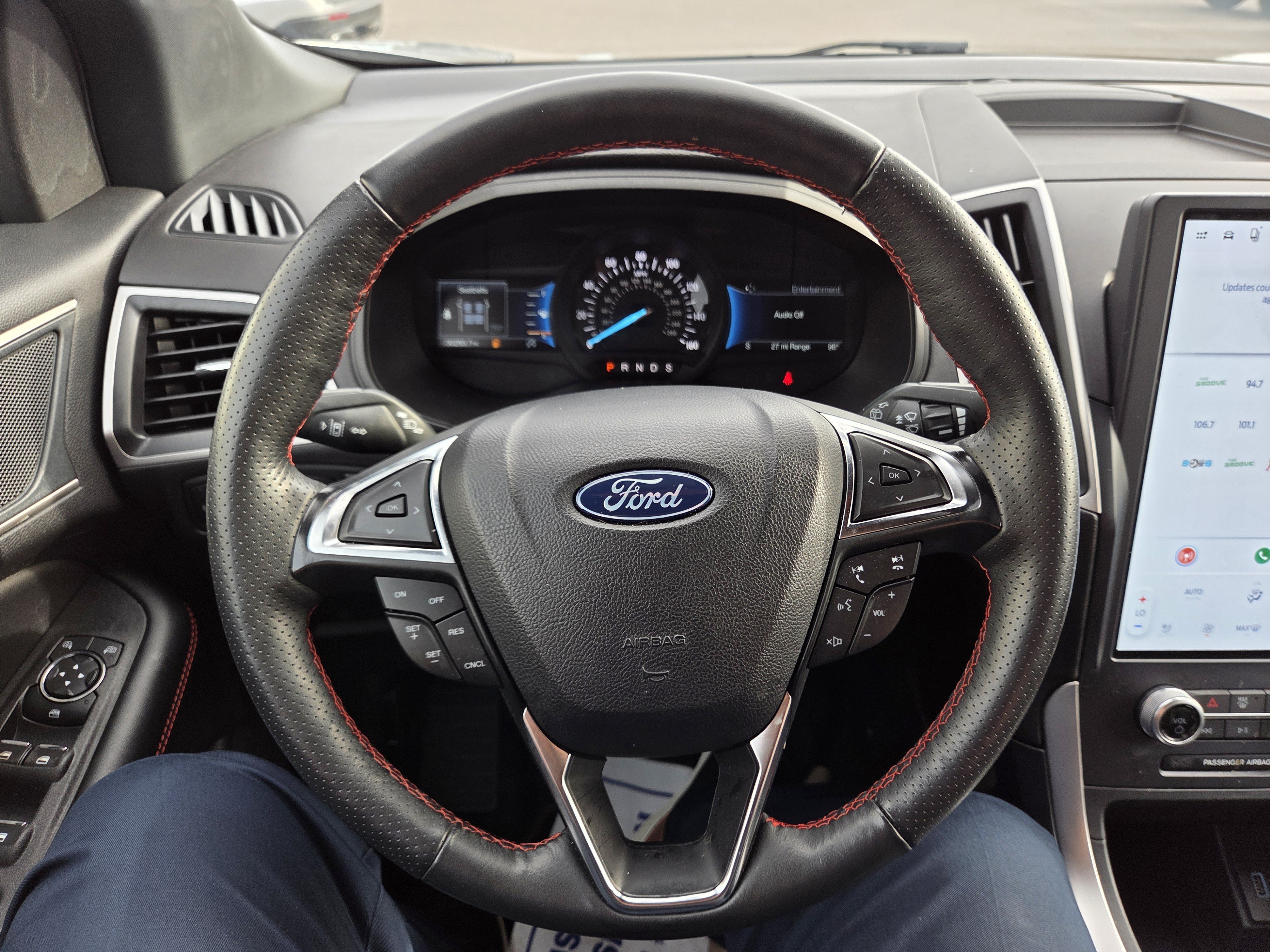 Certified 2024 Ford Edge ST-Line AWD/4WD image 14