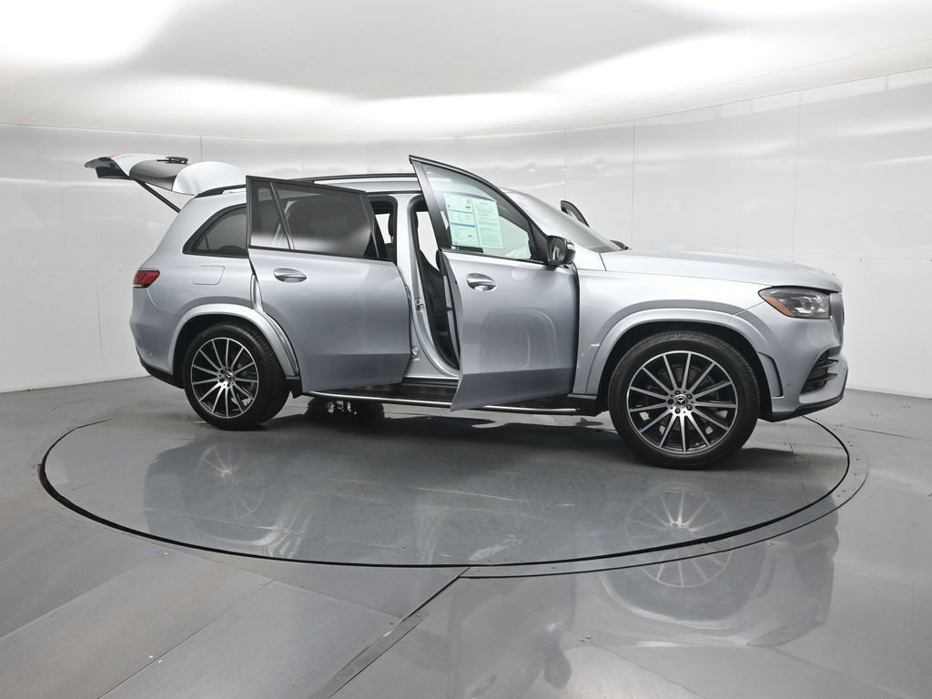 Used 2022 Mercedes-Benz GLS 450 4MATIC image 56