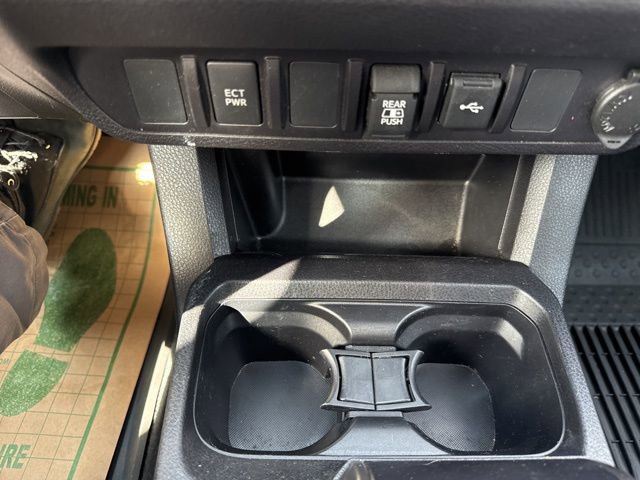 Used 2023 Toyota Tacoma SR5 AWD/4WD image 23