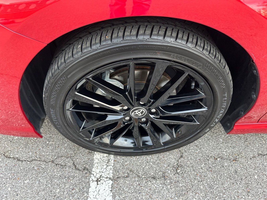 Used 2021 Toyota Camry XSE image 10