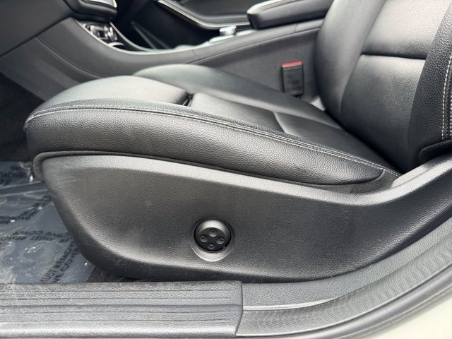 Used 2017 Mercedes-Benz GLA 250 4MATIC image 15