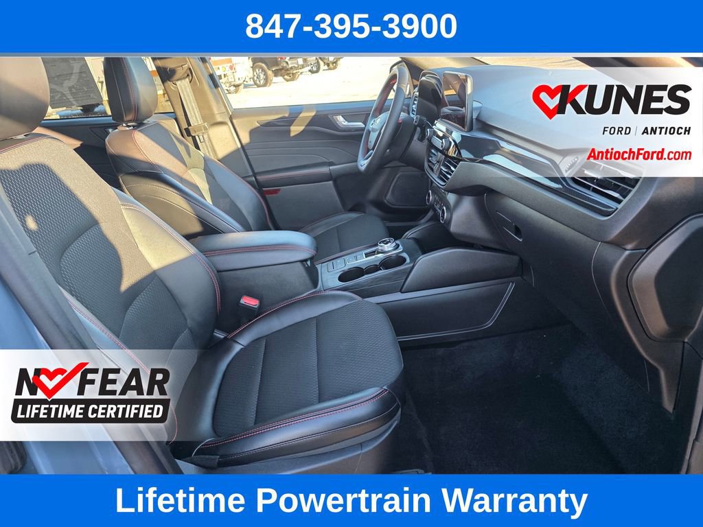 Certified 2025 Ford Escape ST-Line image 30
