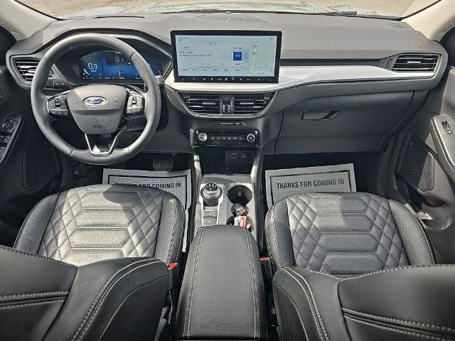 Certified 2023 Ford Escape Platinum w/ Premium Technology Package AWD/4WD image 23