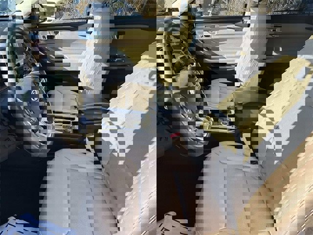 Certified 2022 Ford Explorer Limited w/ Limited Technology Package image 29