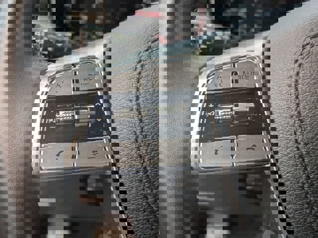 Used 2022 Kia Telluride EX w/ EX Premium Package image 17