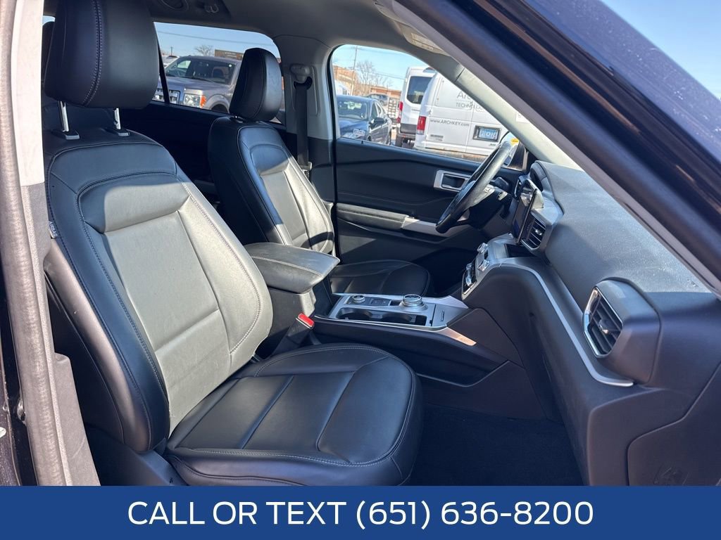 Certified 2022 Ford Explorer XLT w/ Equipment Group 202A image 35
