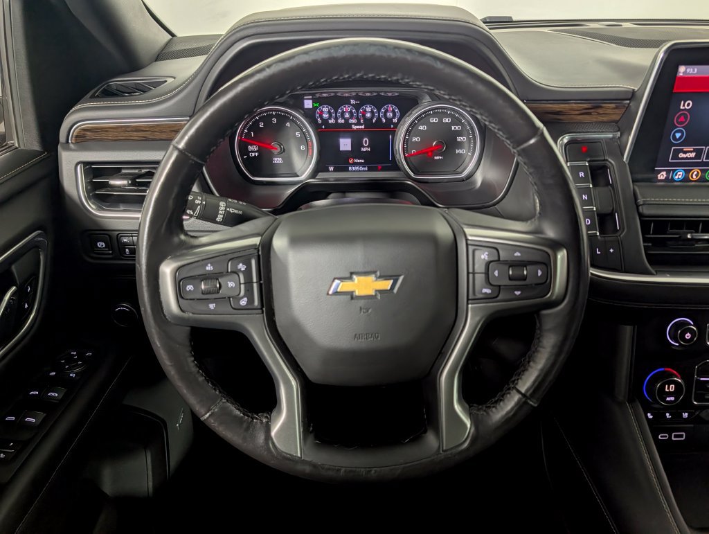 Used 2021 Chevrolet Tahoe Premier w/ Premium Package RWD image 17