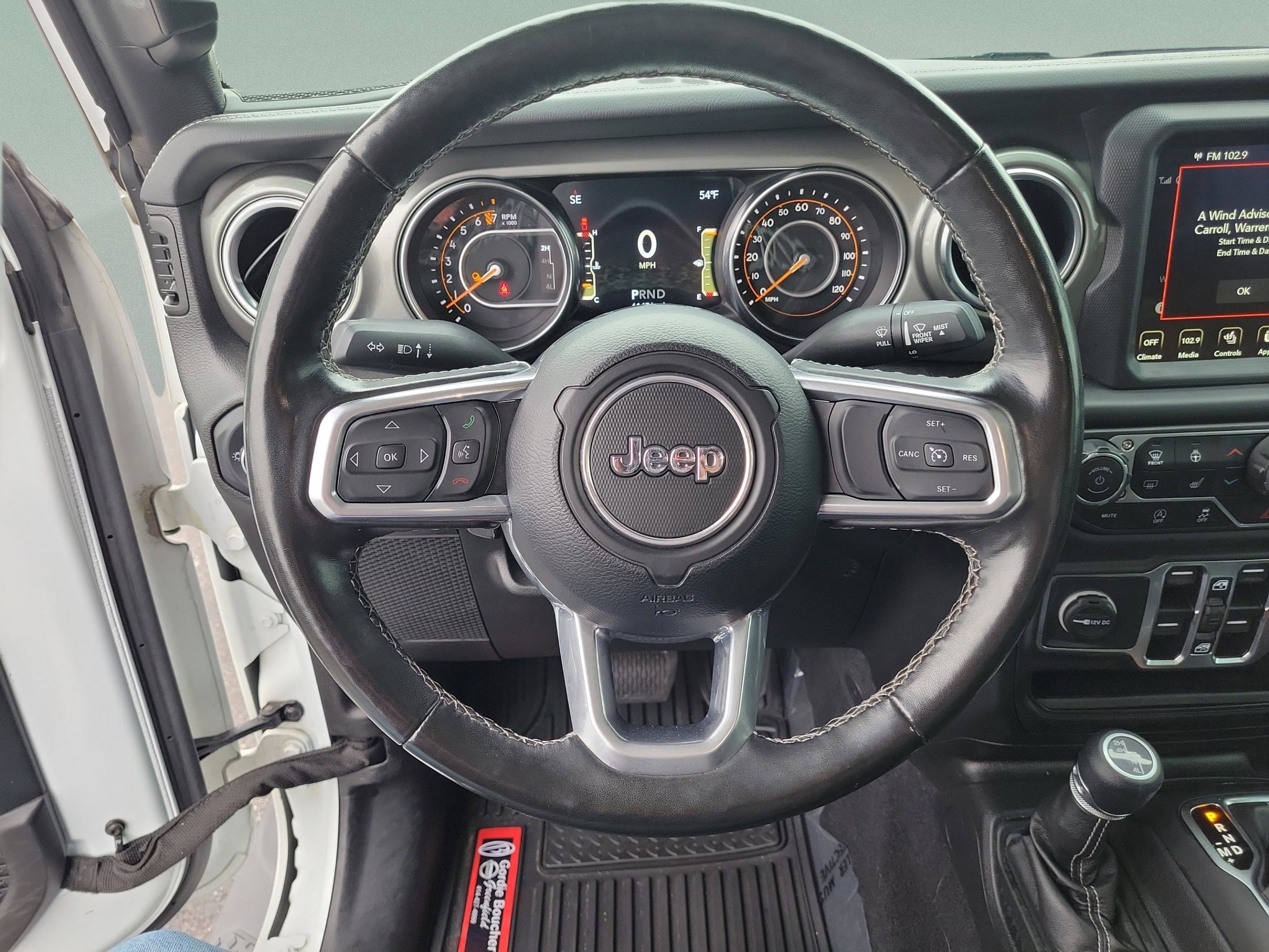 Used 2022 Jeep Gladiator Overland w/ Cold Weather Group image 30