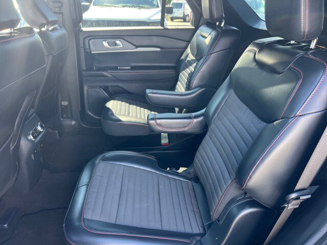 Certified 2026 Ford Explorer ST-Line AWD/4WD image 21