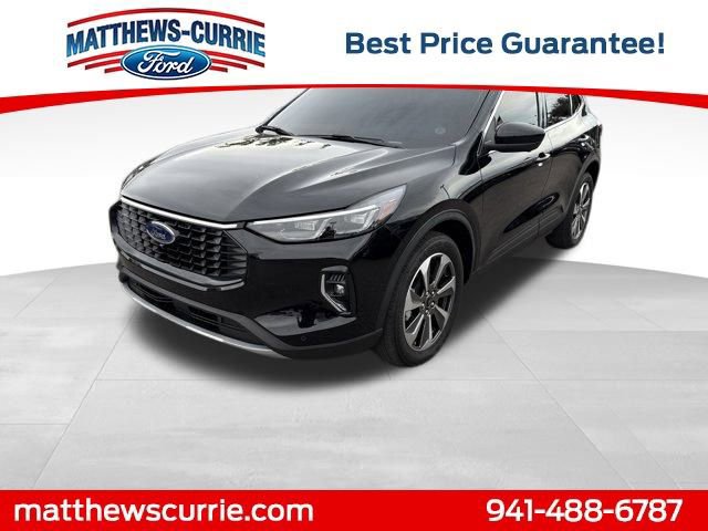 Certified 2023 Ford Escape Platinum image 1