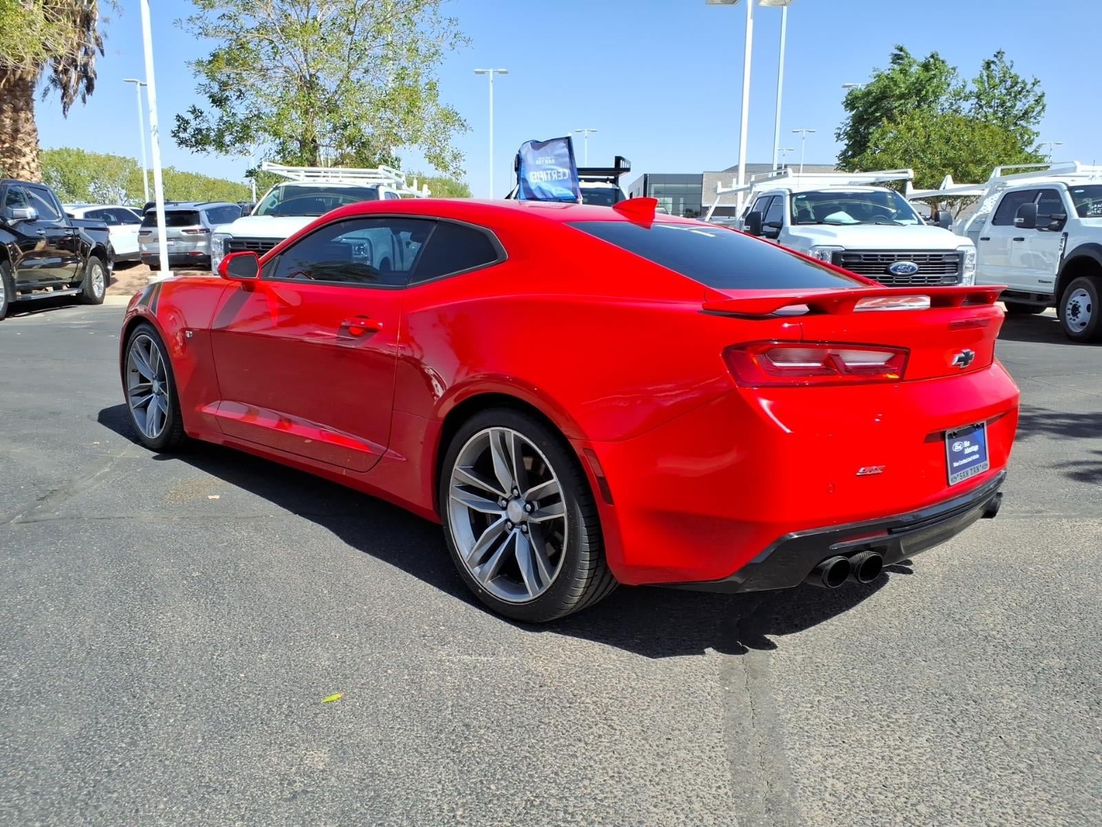 Used 2018 Chevrolet Camaro SS RWD image 6