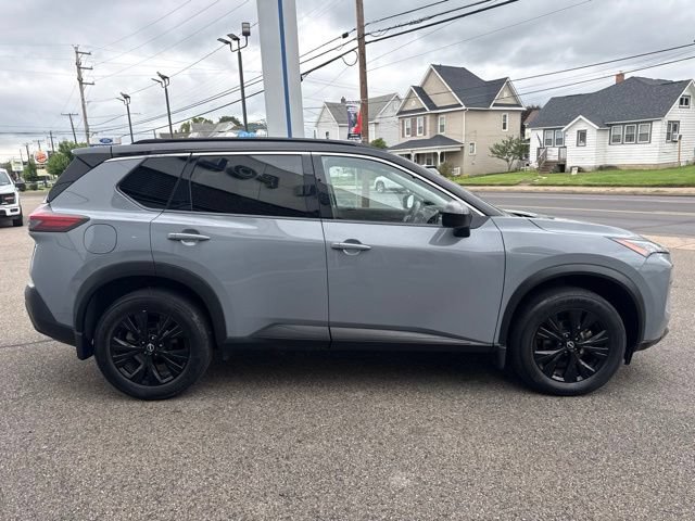 Used 2023 Nissan Rogue SV w/ SV Premium B Package AWD/4WD image 5