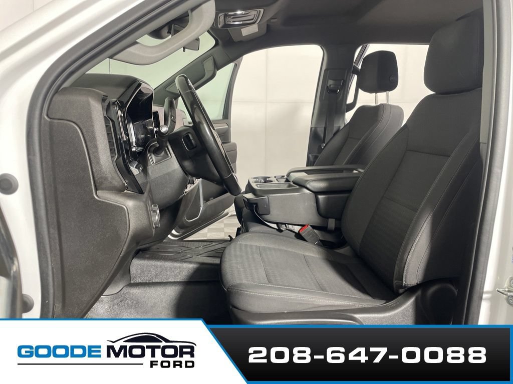 Used 2023 Chevrolet Silverado 1500 LT w/ Protection Package AWD/4WD image 10