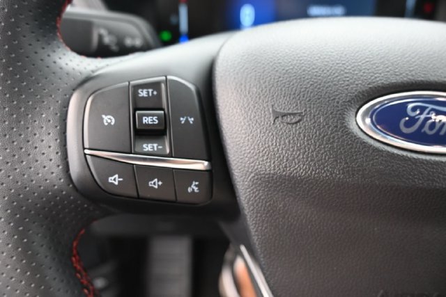 Certified 2025 Ford Escape ST-Line FWD image 15