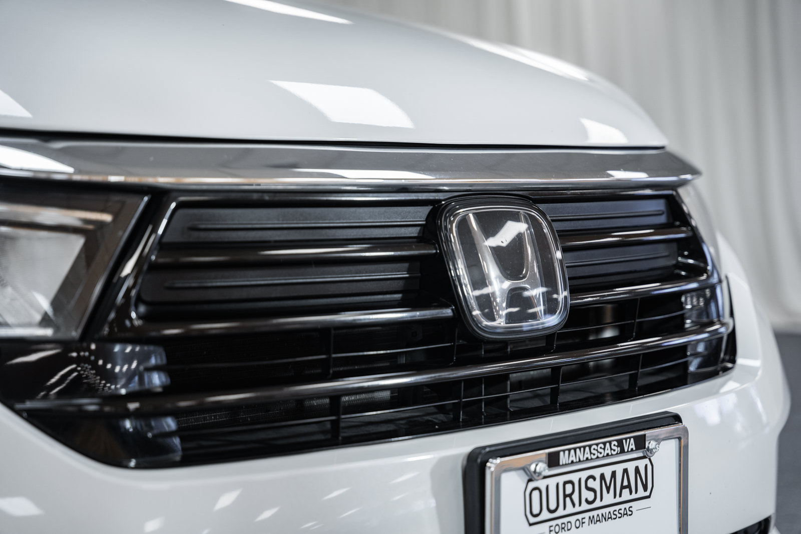 Used 2023 Honda Odyssey Elite image 11