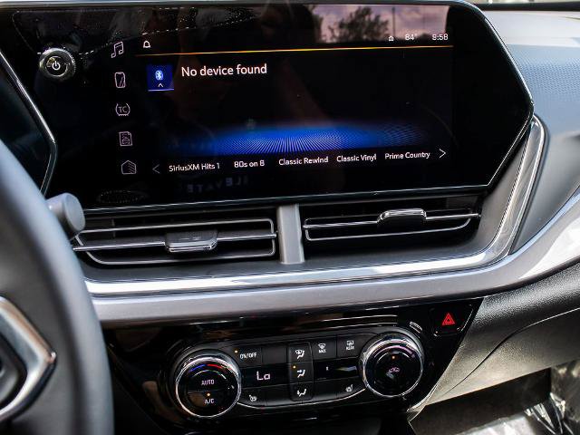 Used 2025 Chevrolet Trax ACTIV FWD image 19