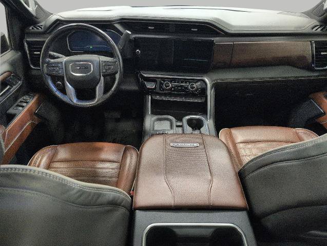 Used 2024 GMC Sierra 2500 Denali Ultimate w/ Max Trailering Package AWD/4WD image 7