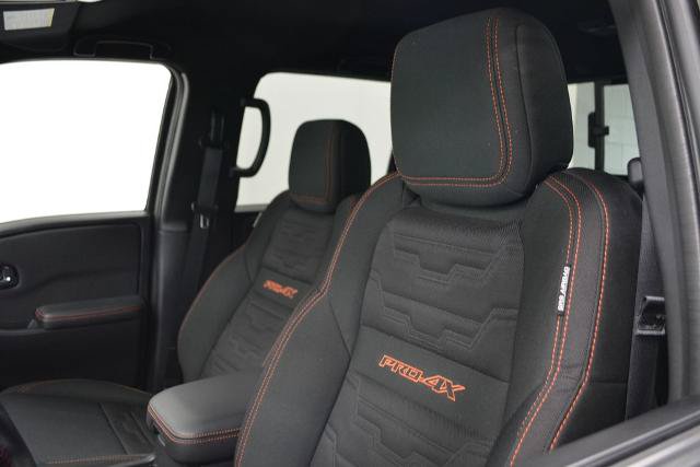 Used 2024 Nissan Frontier PRO-4X w/ Pro Convenience Package AWD/4WD image 9