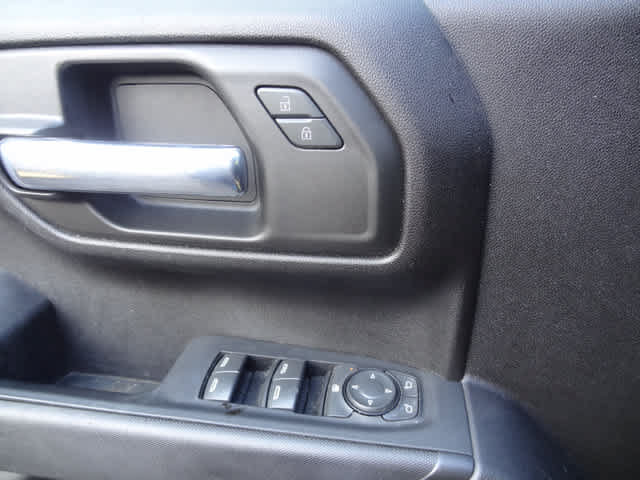 Used 2022 Chevrolet Silverado 1500 Custom AWD/4WD image 11