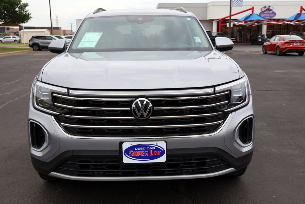 Used 2025 Volkswagen Atlas SE FWD image 9