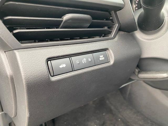 Used 2024 Nissan Altima 2.5 SR image 15