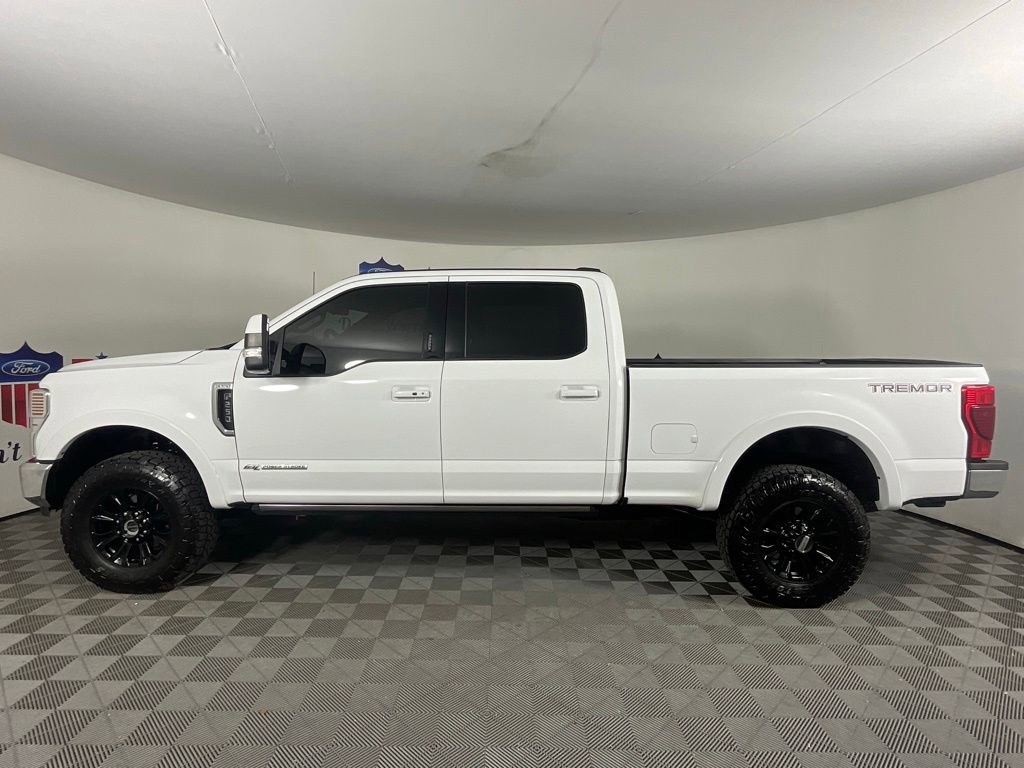 Certified 2022 Ford F250 Lariat w/ Tremor Off-Road Package AWD/4WD image 6