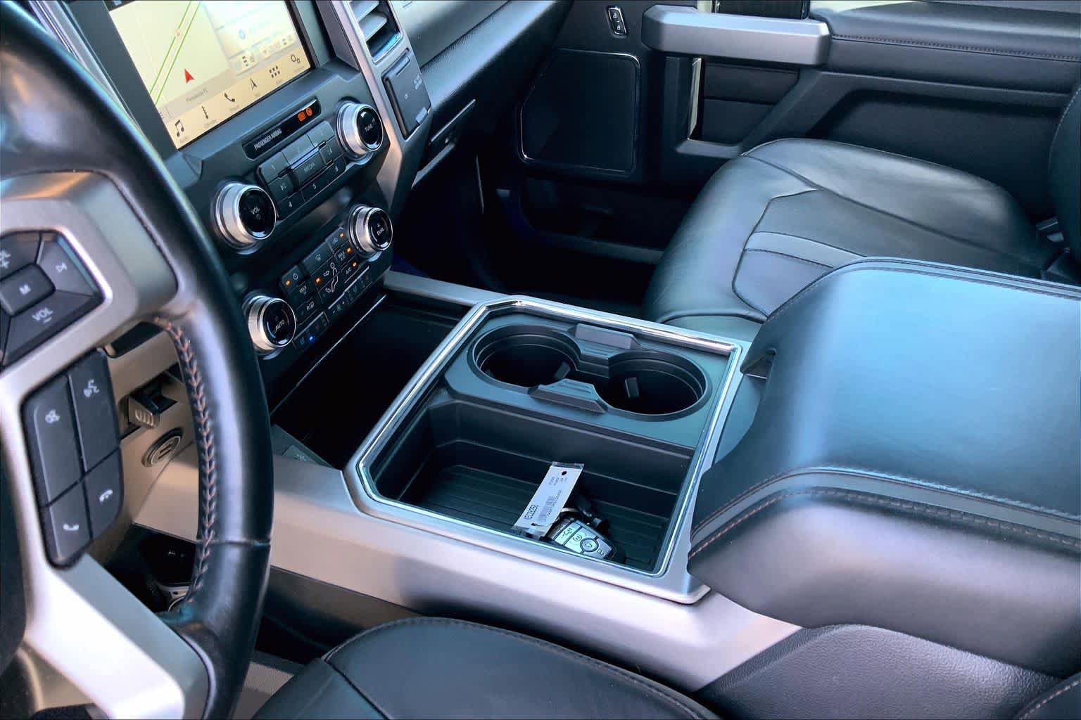 Certified 2019 Ford F250 Platinum w/ Platinum Ultimate Package AWD/4WD image 17
