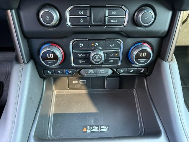 Used 2023 Chevrolet Tahoe High Country AWD/4WD image 25