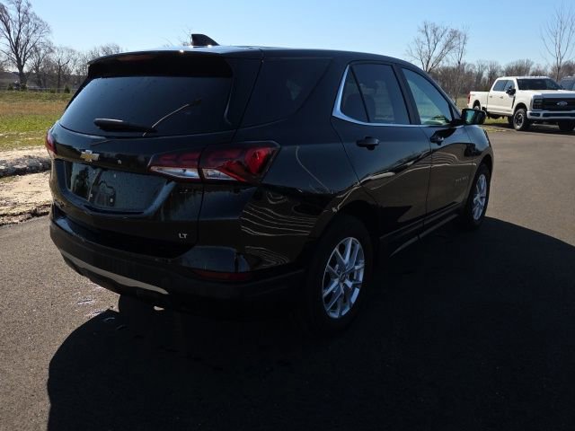 Used 2024 Chevrolet Equinox LT image 4