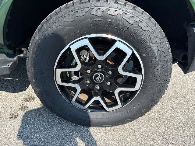 Certified 2022 Ford Bronco Outer Banks AWD/4WD image 32
