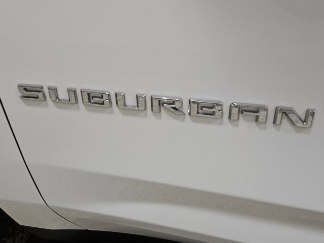 Used 2022 Chevrolet Suburban LS AWD/4WD image 39