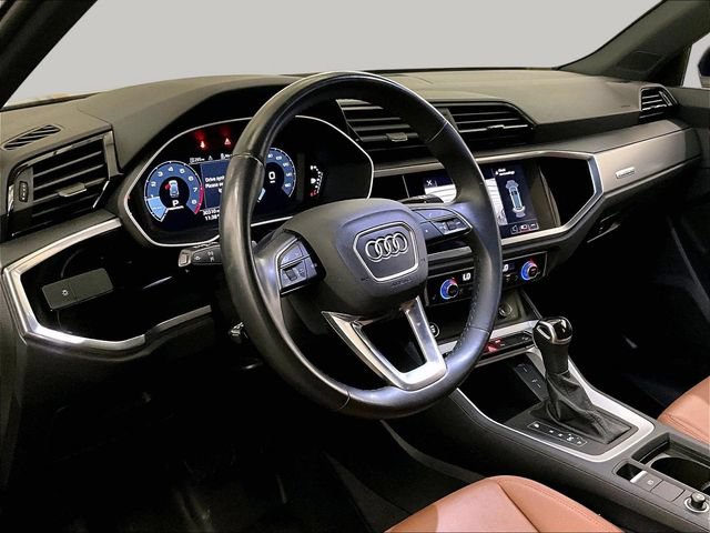 Used 2022 Audi Q3 2.0T Premium w/ Convenience Package AWD/4WD image 12
