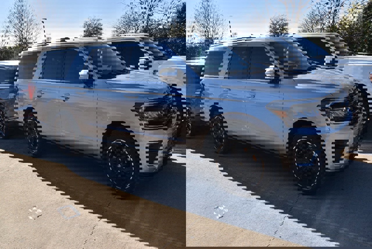 Certified 2023 Ford Expedition Max Limited image 7