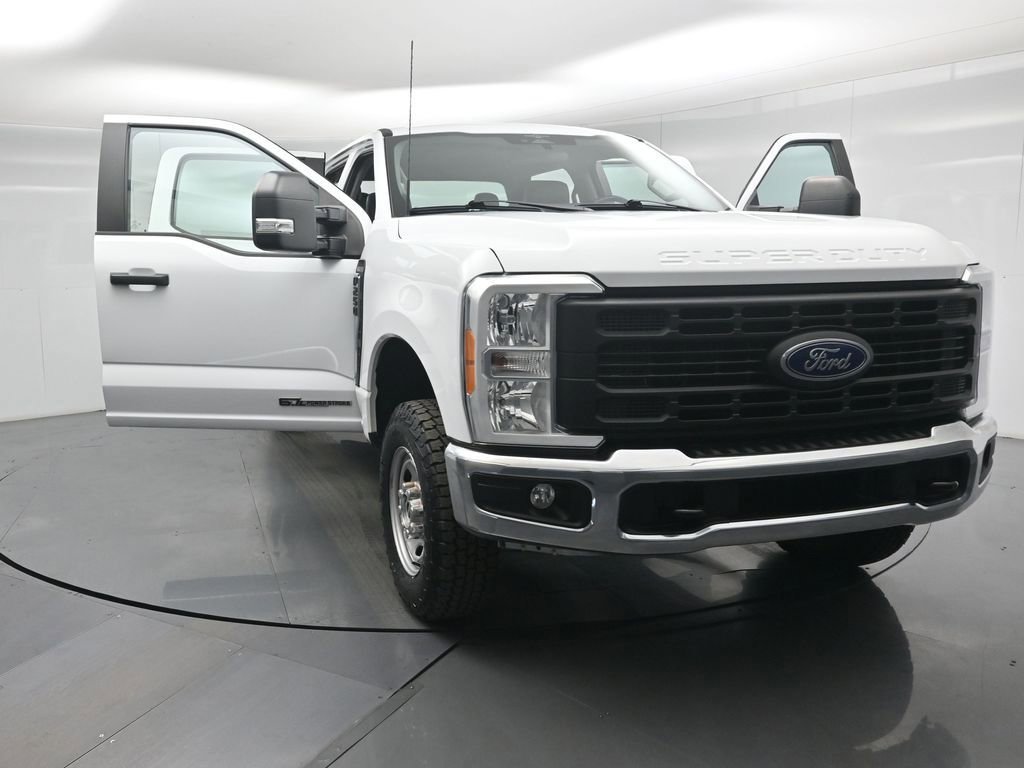 Certified 2023 Ford F250 XL w/ FX4 Off-Road Package image 52