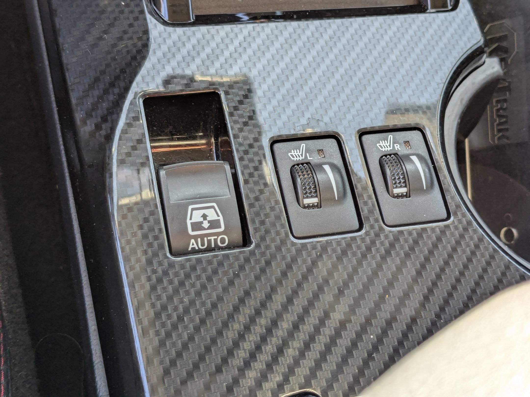 Used 2021 Toyota 4Runner Venture w/ Moonroof Package image 27