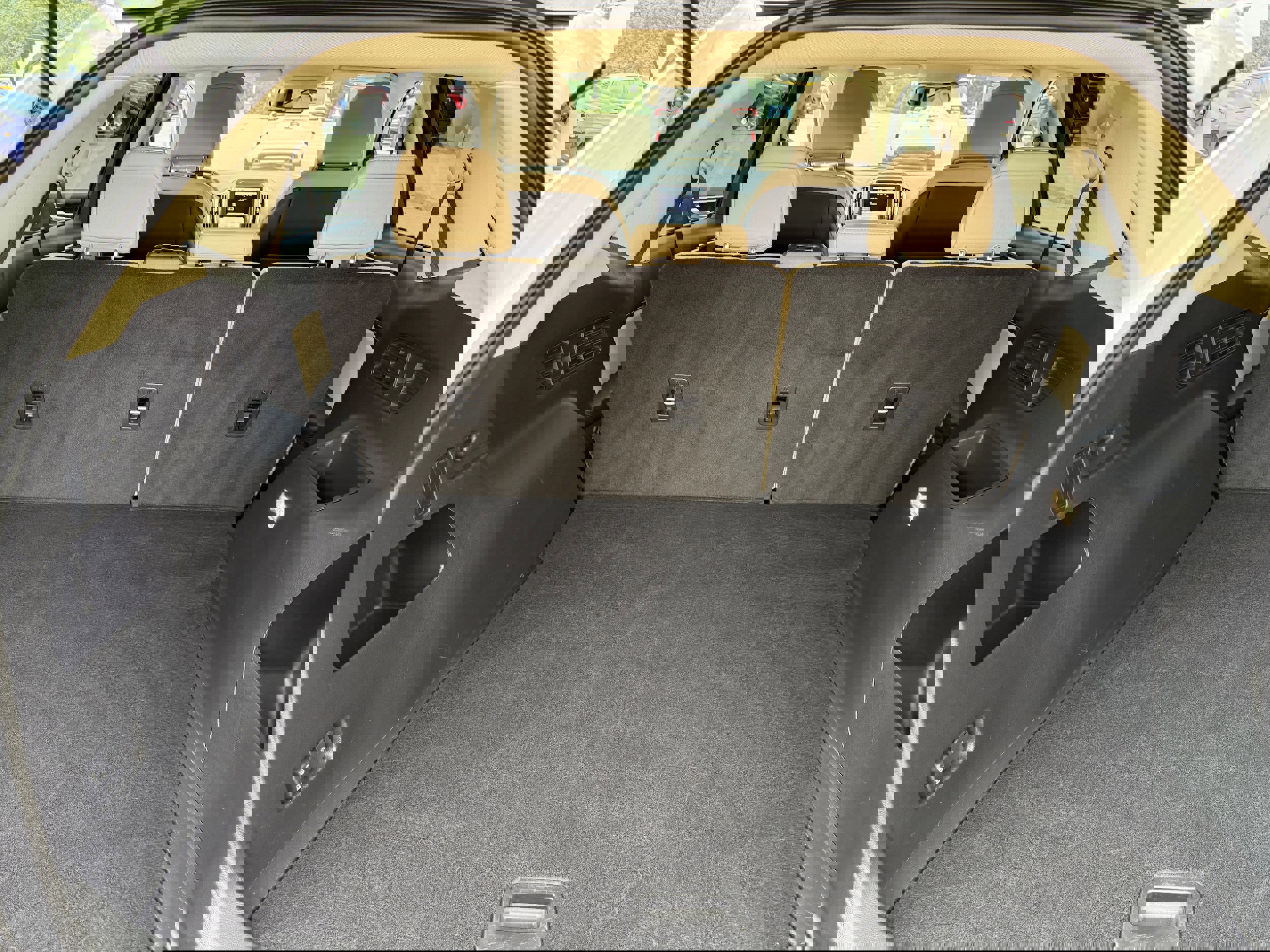 Certified 2024 Ford Edge SEL image 11