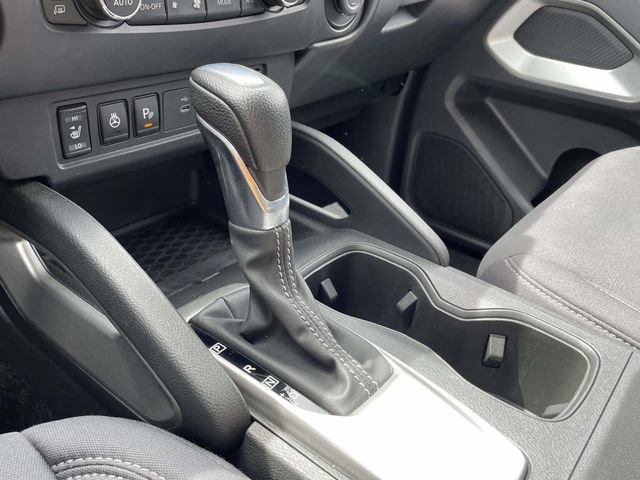 Used 2023 Nissan Frontier SV w/ SV Convenience Package image 29