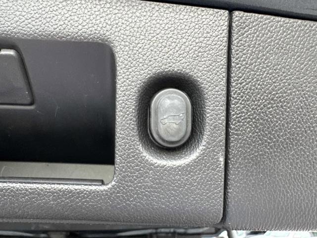 Used 2020 Chevrolet Tahoe LT image 14