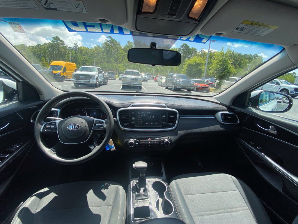 Used 2020 Kia Sorento L FWD image 27