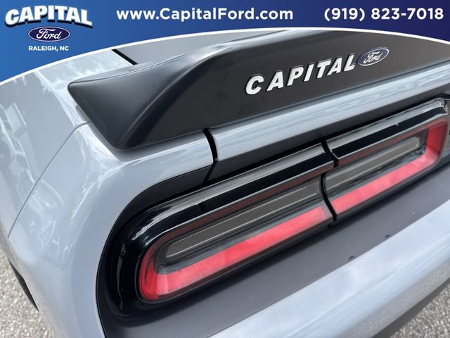 Used 2021 Dodge Challenger R/T Scat Pack RWD image 15