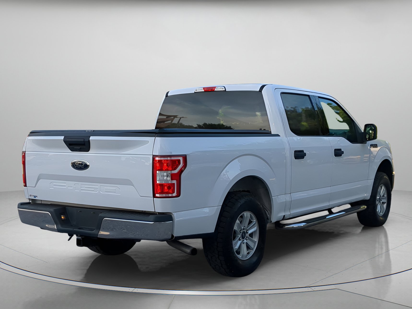 Certified 2018 Ford F150 XLT RWD image 40