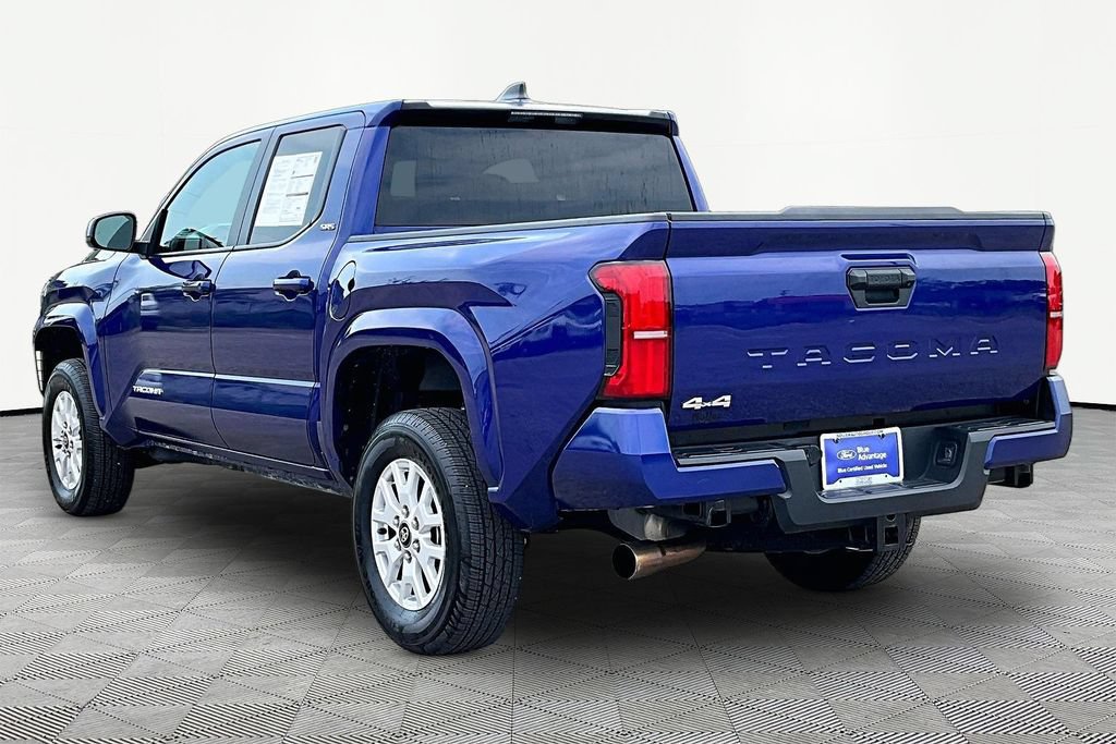 Used 2025 Toyota Tacoma SR5 AWD/4WD image 13