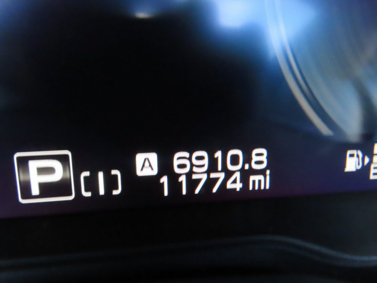 Used 2025 Subaru Forester Limited w/ Popular Package image 21