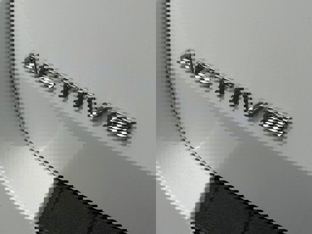 Certified 2025 Ford Explorer Active w/ Active Comfort Package image 13